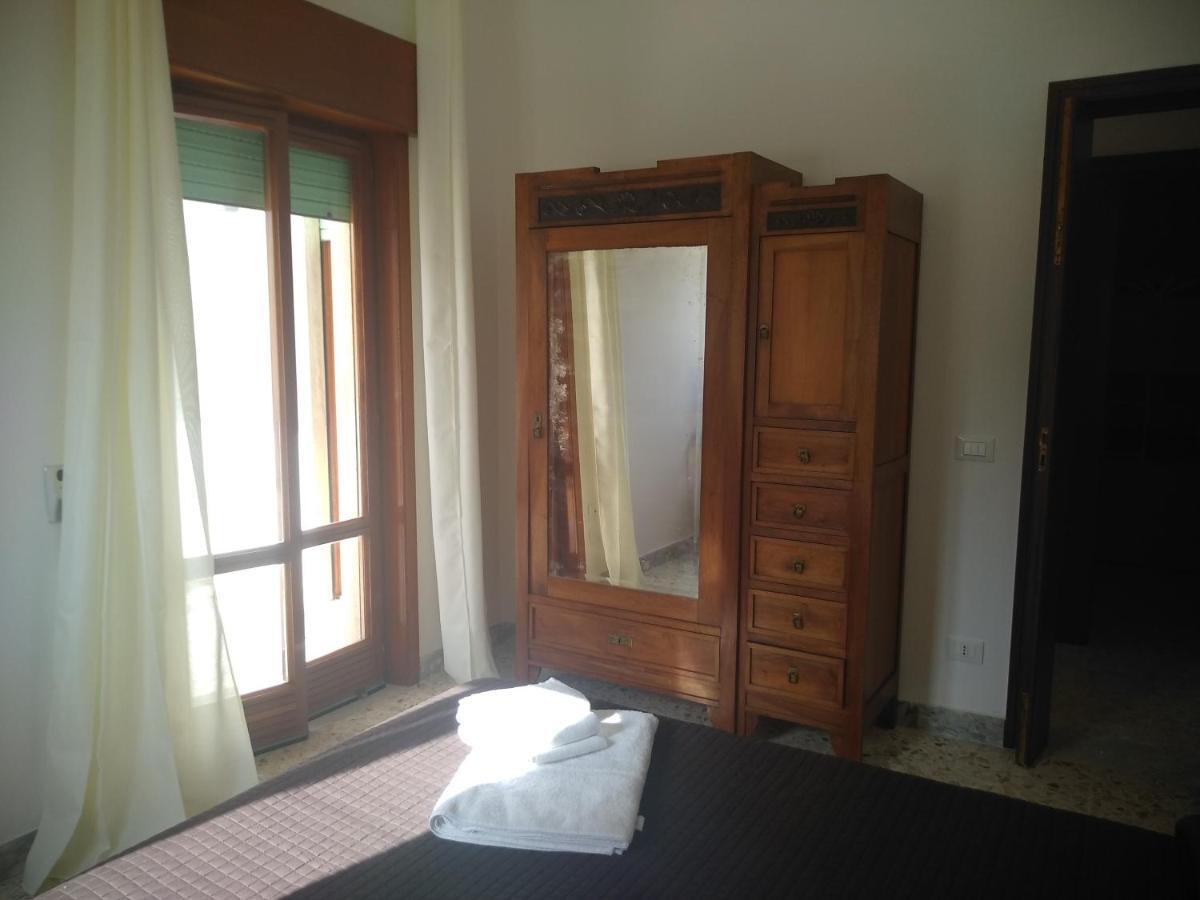 Josephine Holidays Lecce Luaran gambar